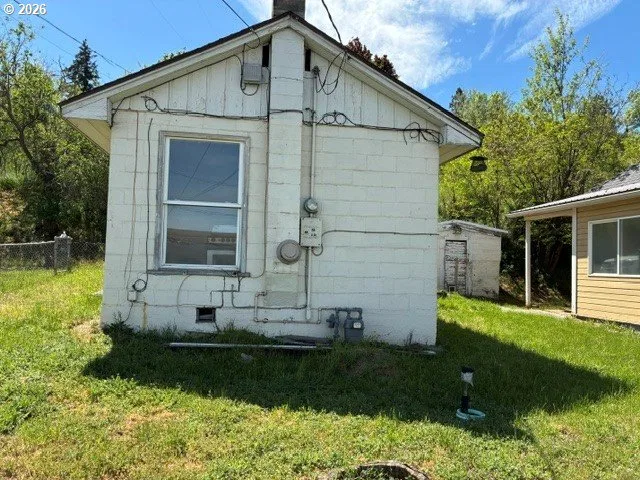 1914 SE Court Ave, Pendleton, OR 97801 — photograph 26