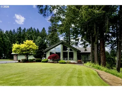 Home at 13121 S Warnock Rd, Oregon City, OR 97045