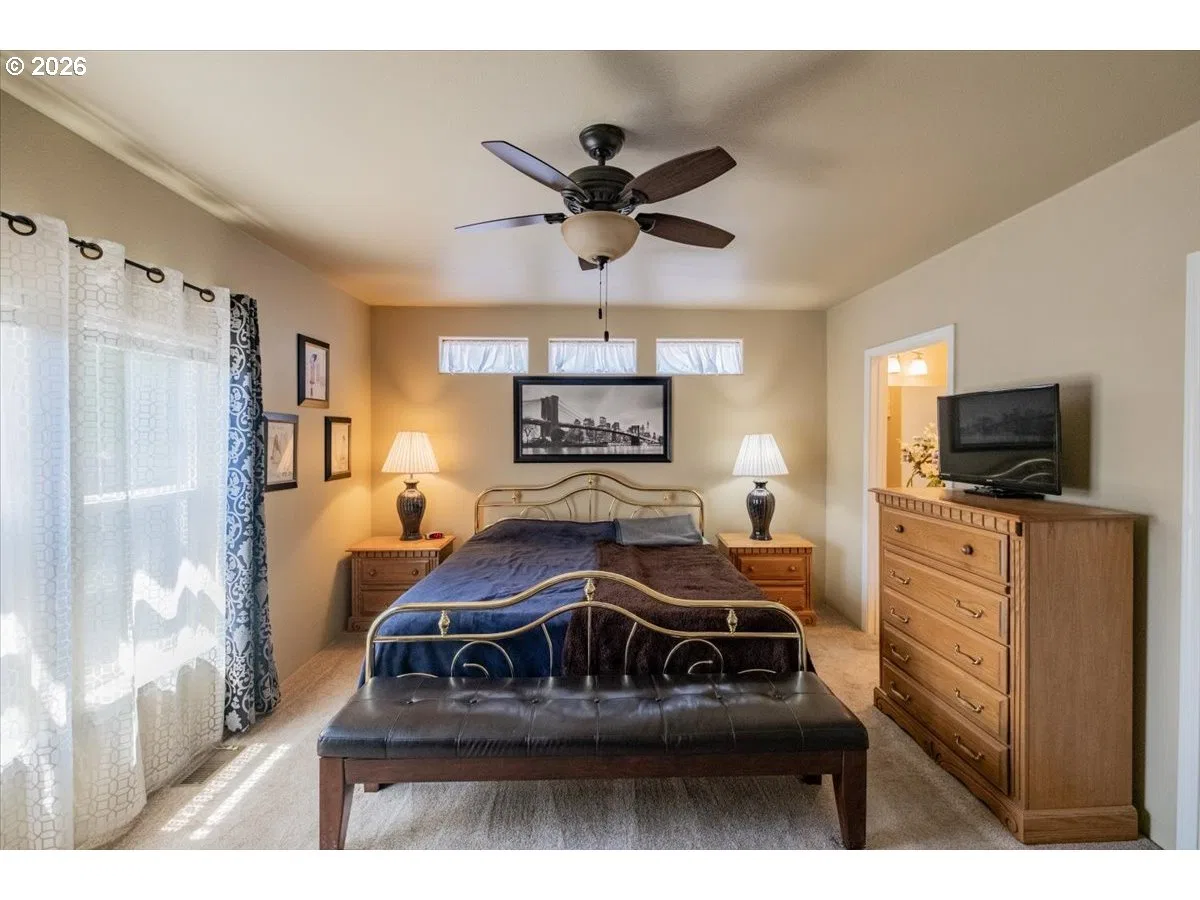 300 SE Lacreole Dr 212, Dallas, OR 97338 — photograph 17