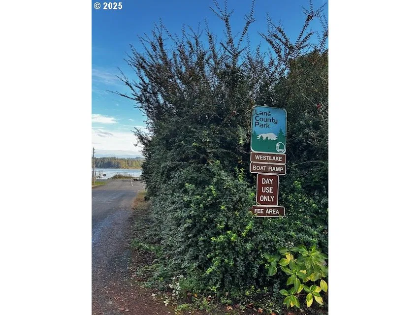 OR Coast Hwy, Florence, OR 97439 — photograph 23