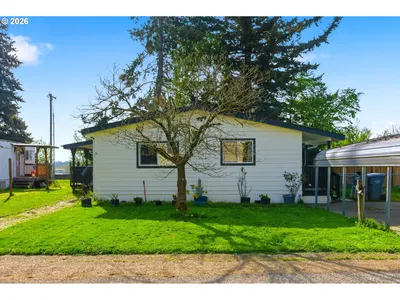 Home at 10038 S New Era Rd 5, Canby, OR 97013 (Pending)