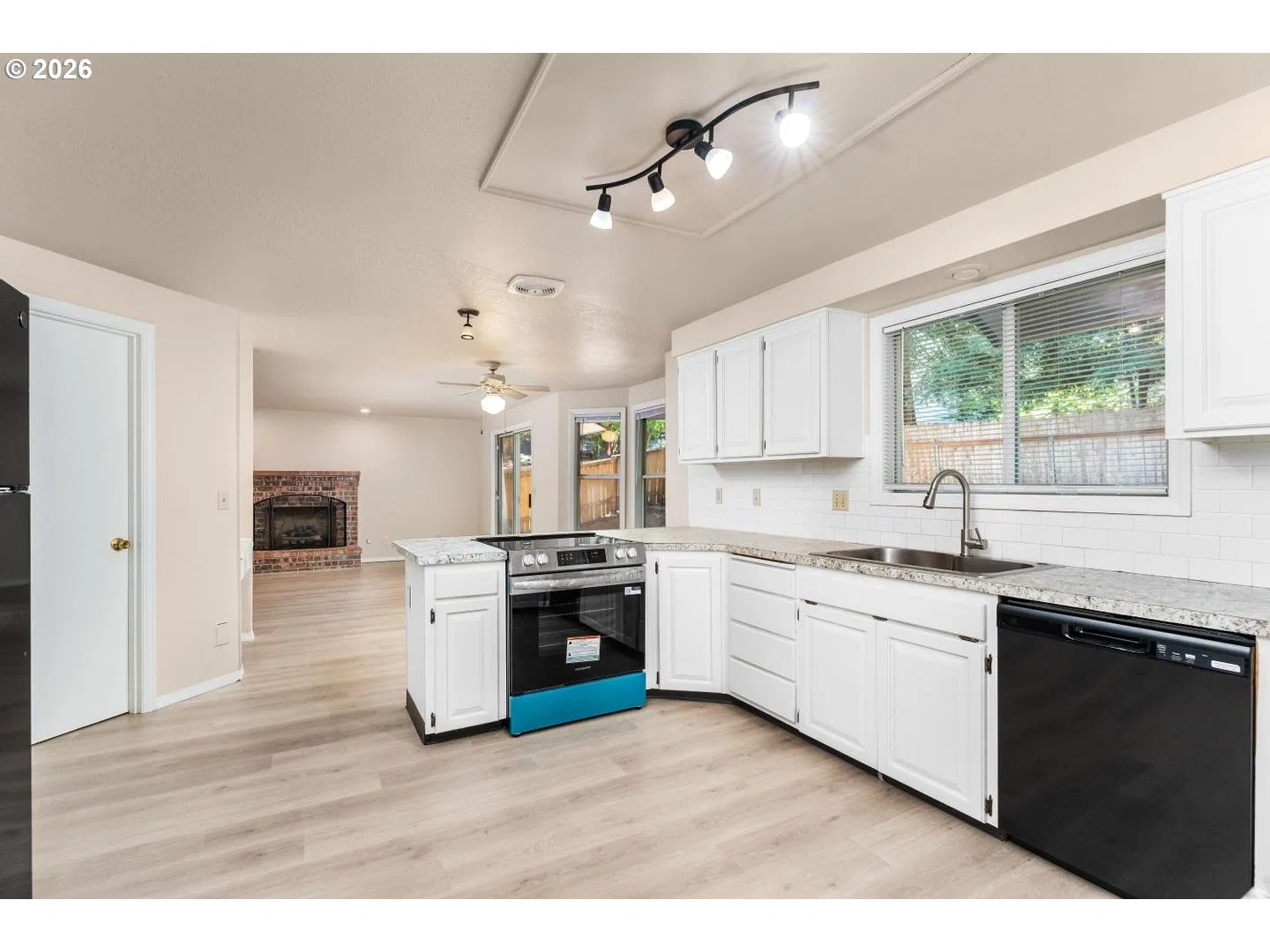 22491 Clark St, West Linn, OR 97068 — photograph 11