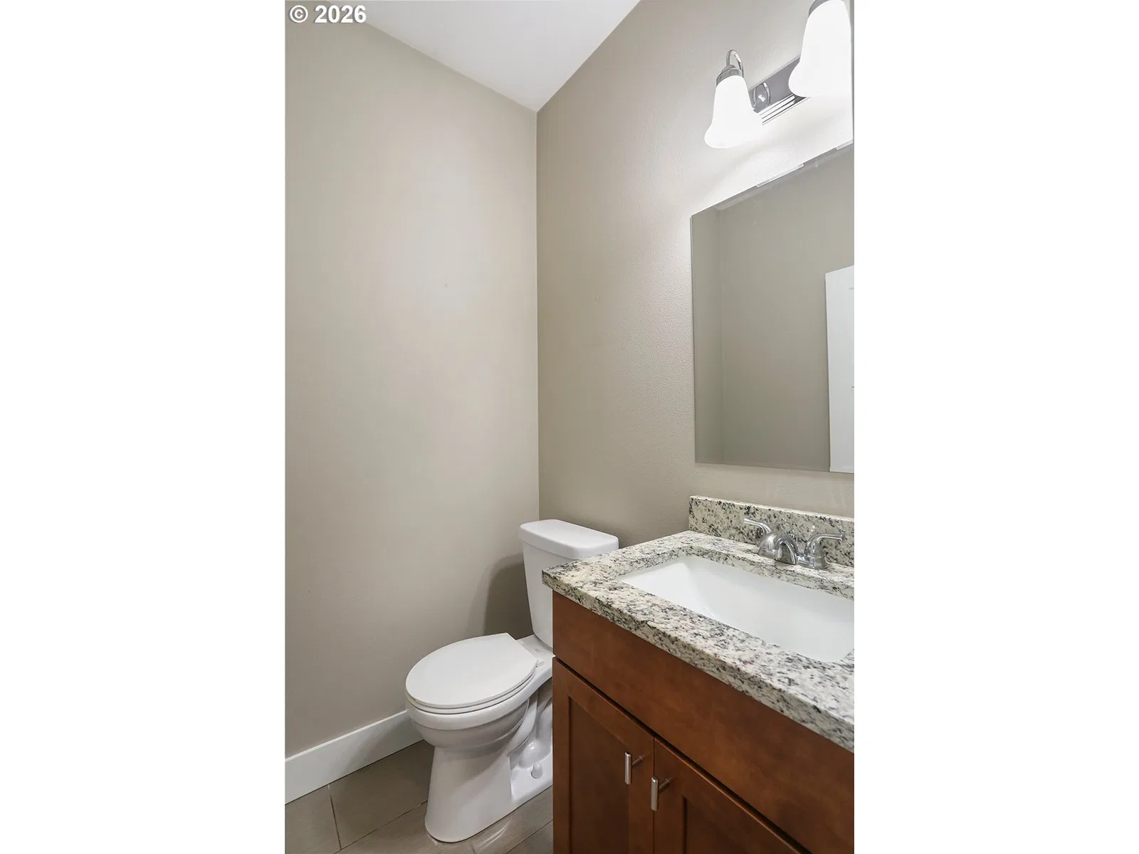 118 Ingram Pl, White Salmon, Wa 98672 — photograph 16