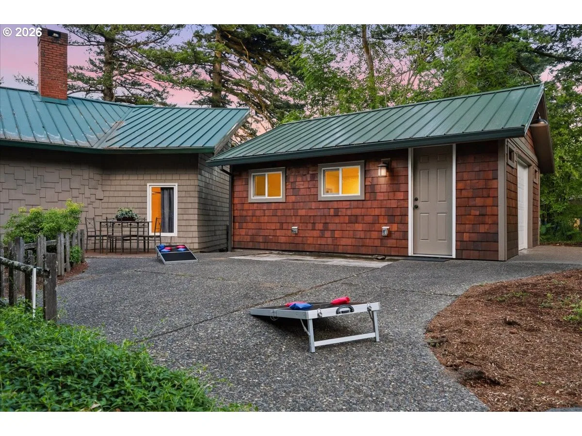 41225 E Larch Mountain Rd, Corbett, OR 97019 — photograph 44