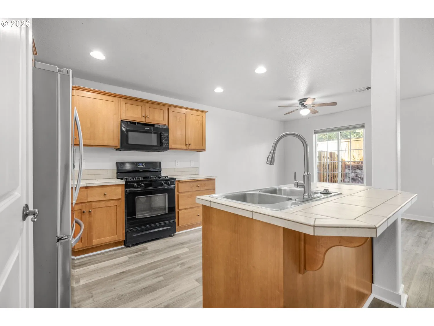 870 NW 3rd Ave, Canby, OR 97013 — photograph 10
