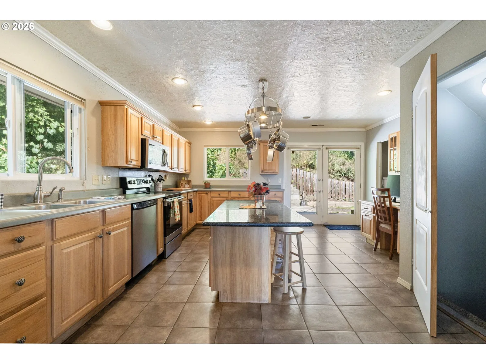 4024 Pacific Way, Longview, Wa 98632 — photograph 17