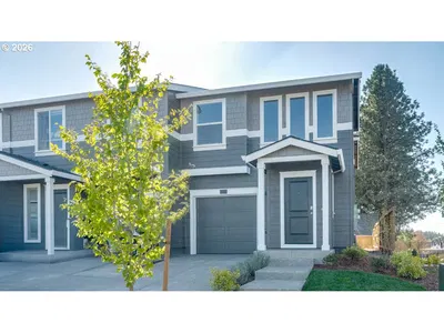 Home at 6259 SE 15th St, Gresham, OR 97080 (Pending)