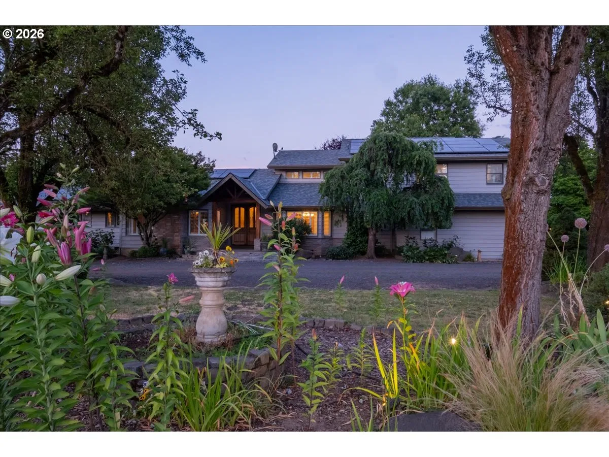 29700 SW Mountain Rd, West Linn, OR 97068 — photograph 9