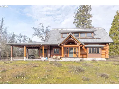 Home at 4420 Holland Loop Rd, Cave Junction, OR 97523