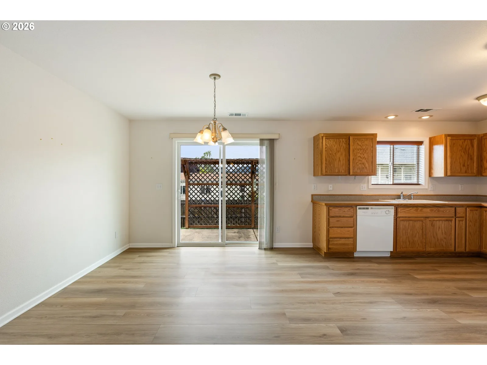 186 Woodduck St, Winston, OR 97496 — photograph 17