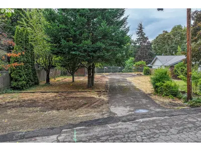 Land at 2580 Pioneer Pike, Eugene, OR 97401