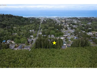 S Quadrant St, Rockaway Beach, OR 97136 — photograph 1