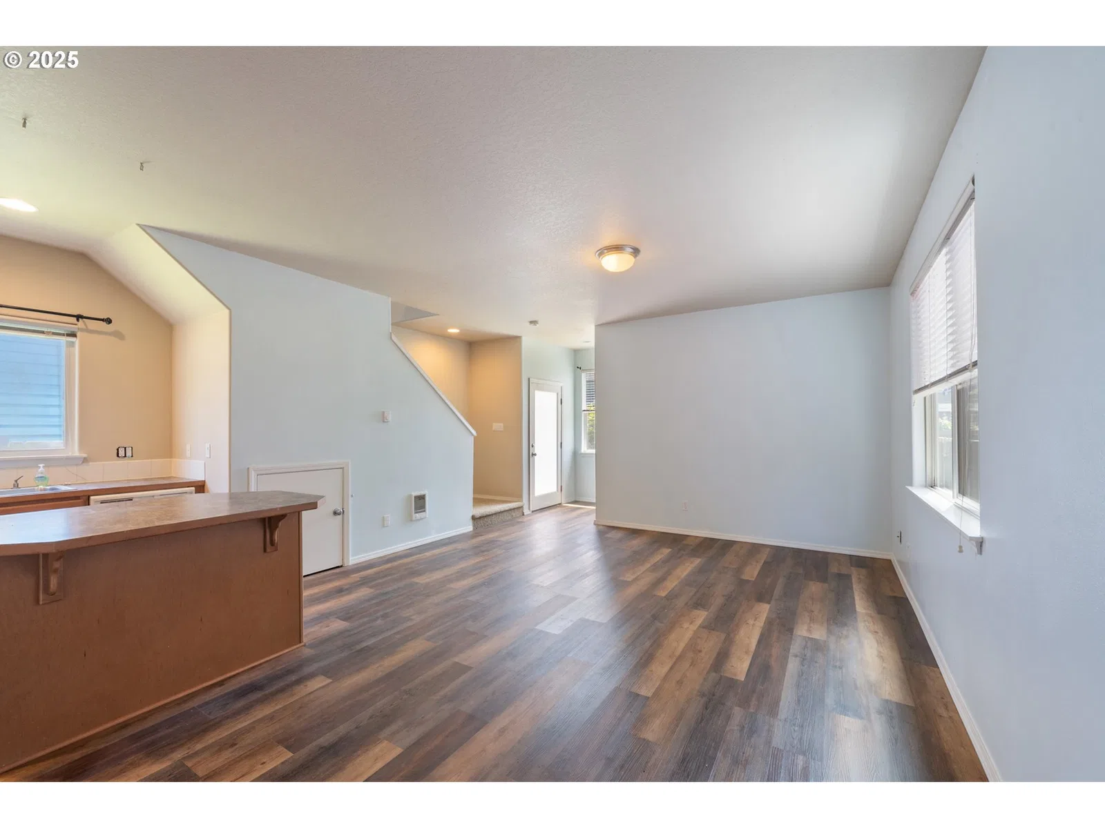 8465 S Hollyhock St, Rockaway Beach, OR 97136 — photograph 12