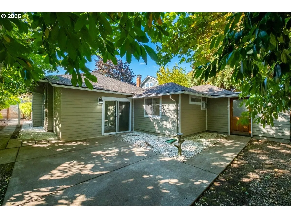 129 NW 11th St, Corvallis, OR 97330 — photograph 29