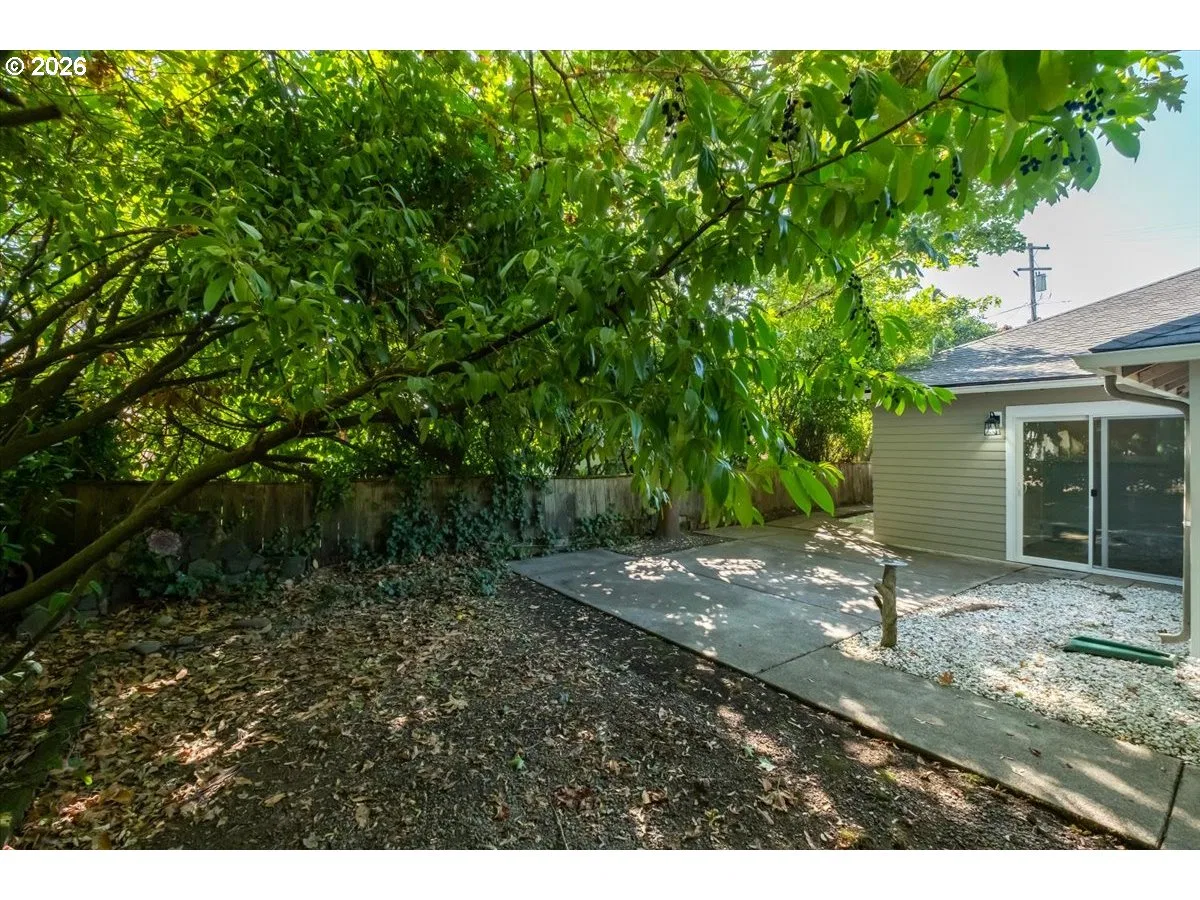 129 NW 11th St, Corvallis, OR 97330 — photograph 33