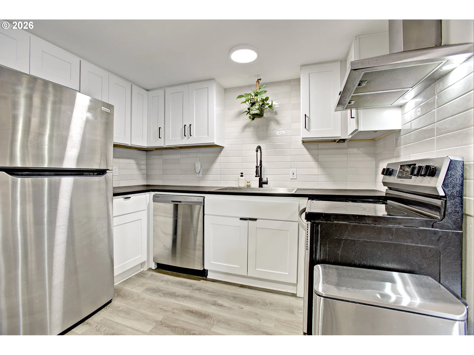 8425 N Swenson St, Portland, OR 97203 — photograph 14