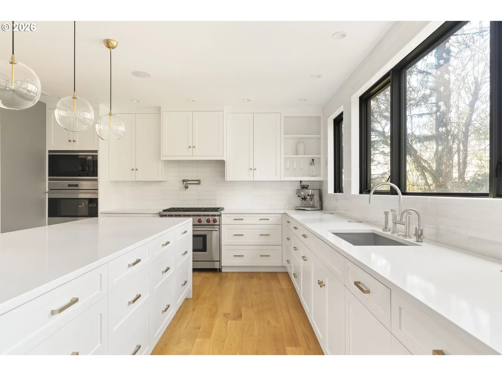 5202 SW Burton Dr, Portland, OR 97221 — photograph 12