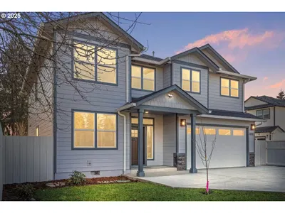 Home at 1650 Chemawa Rd, Keizer, OR 97303 (Pending)
