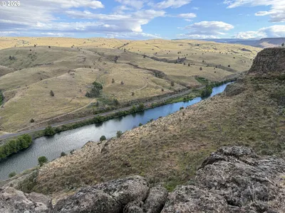 Land at 1505 Fish Camp Rd, Maupin, OR 97037