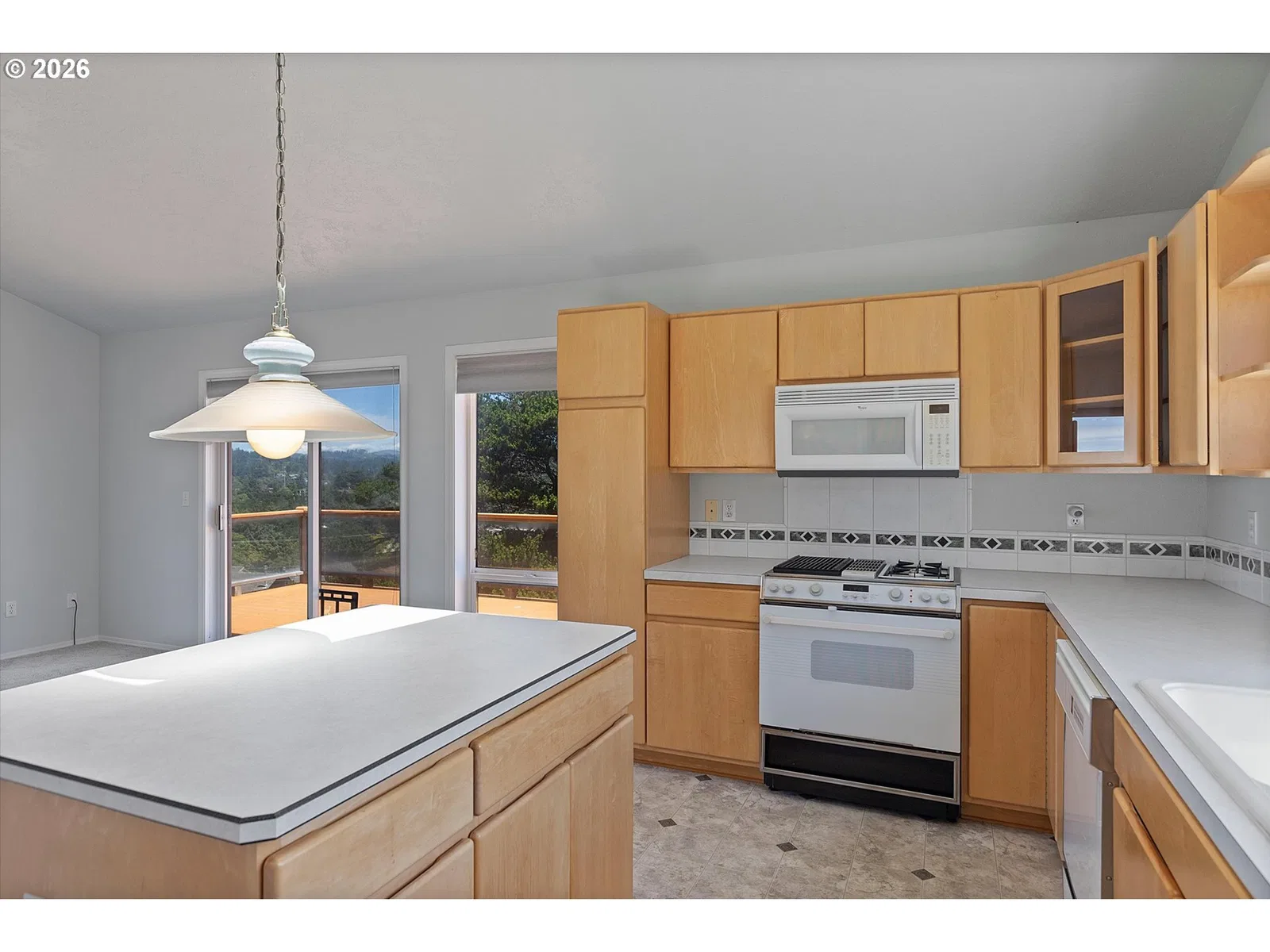 935 SW 7th St, Lincoln City, OR 97367 — photograph 15