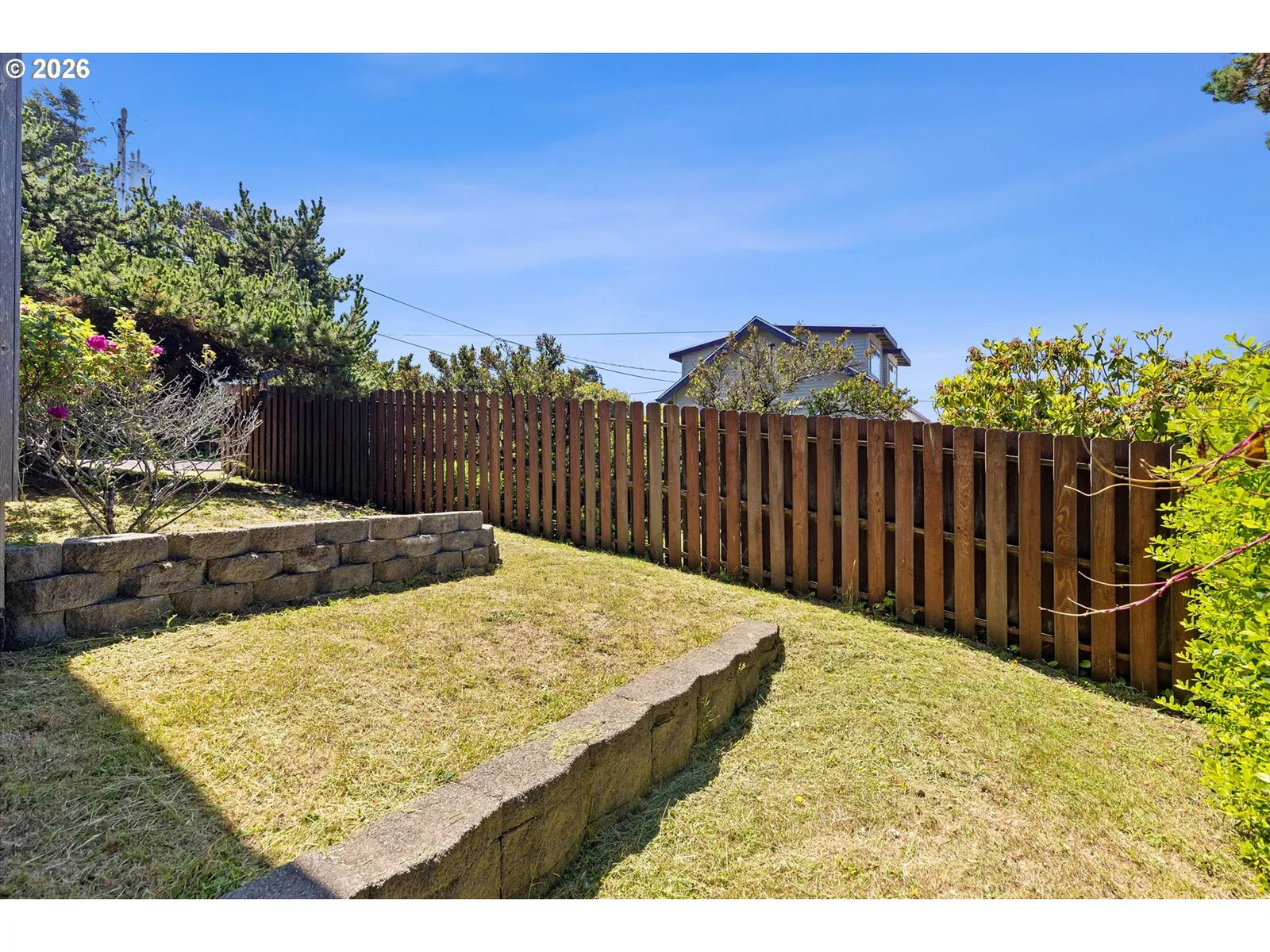 935 SW 7th St, Lincoln City, OR 97367 — photograph 47
