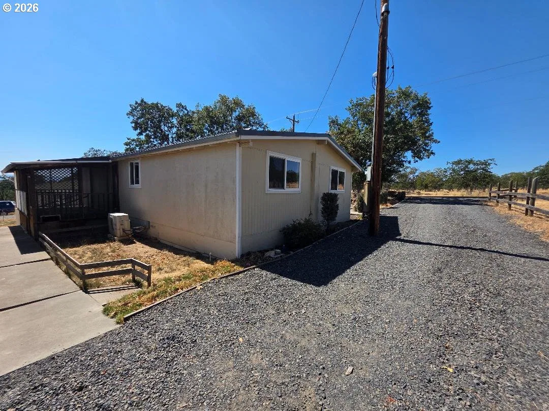 276 S Molly Ann Rd, Tygh Valley, OR 97063 — photograph 35