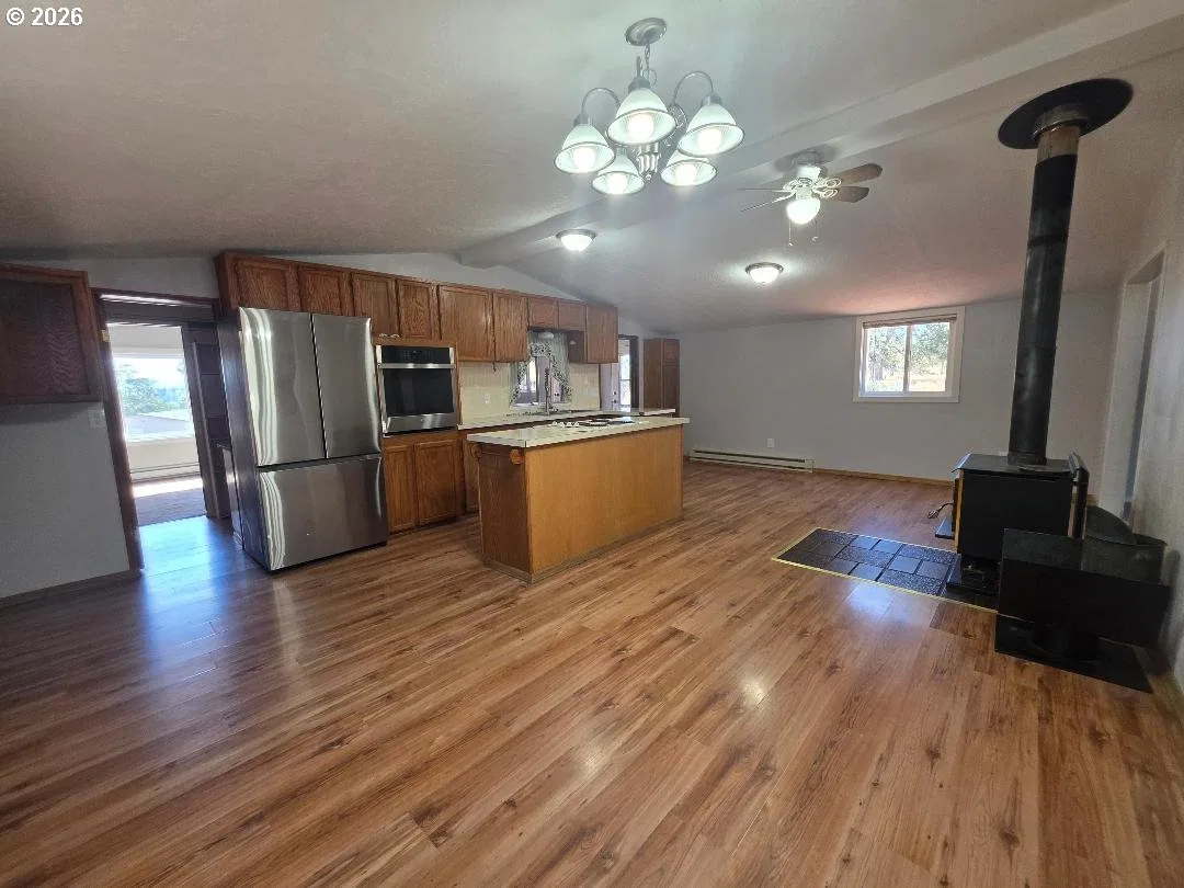 276 S Molly Ann Rd, Tygh Valley, OR 97063 — photograph 14
