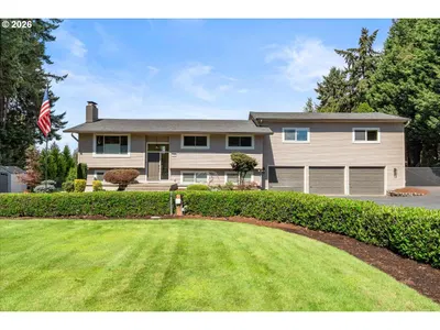 Home at 27821 SE Sun Ray Dr, Boring, OR 97009