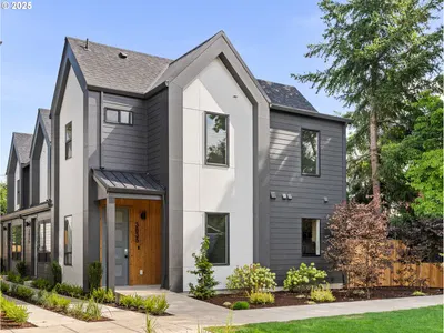 Condominium at 3843 N Willis Blvd 3, Portland, OR 97217