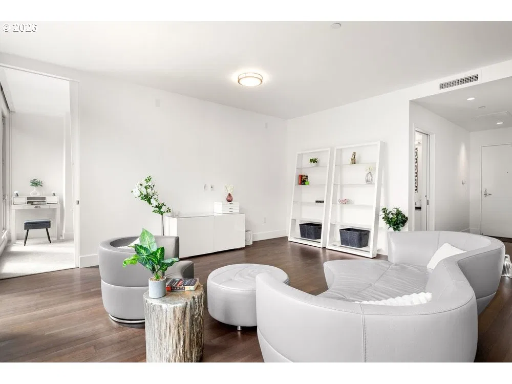 937 NW Glisan St 935, Portland, OR 97209 — photograph 10
