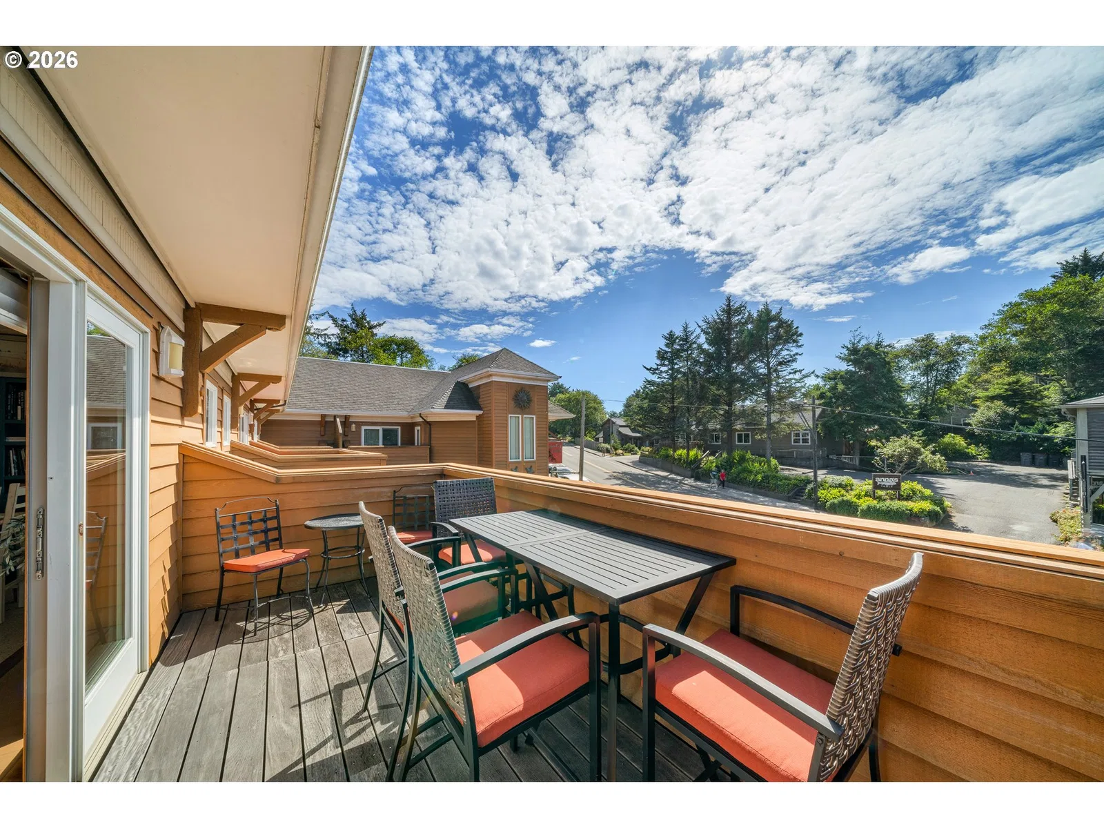 123 S Hemlock St 203, Cannon Beach, OR 97110 — photograph 7