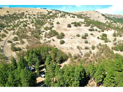 Home at 4695 Browns Creek Rd, The Dalles, OR 97058