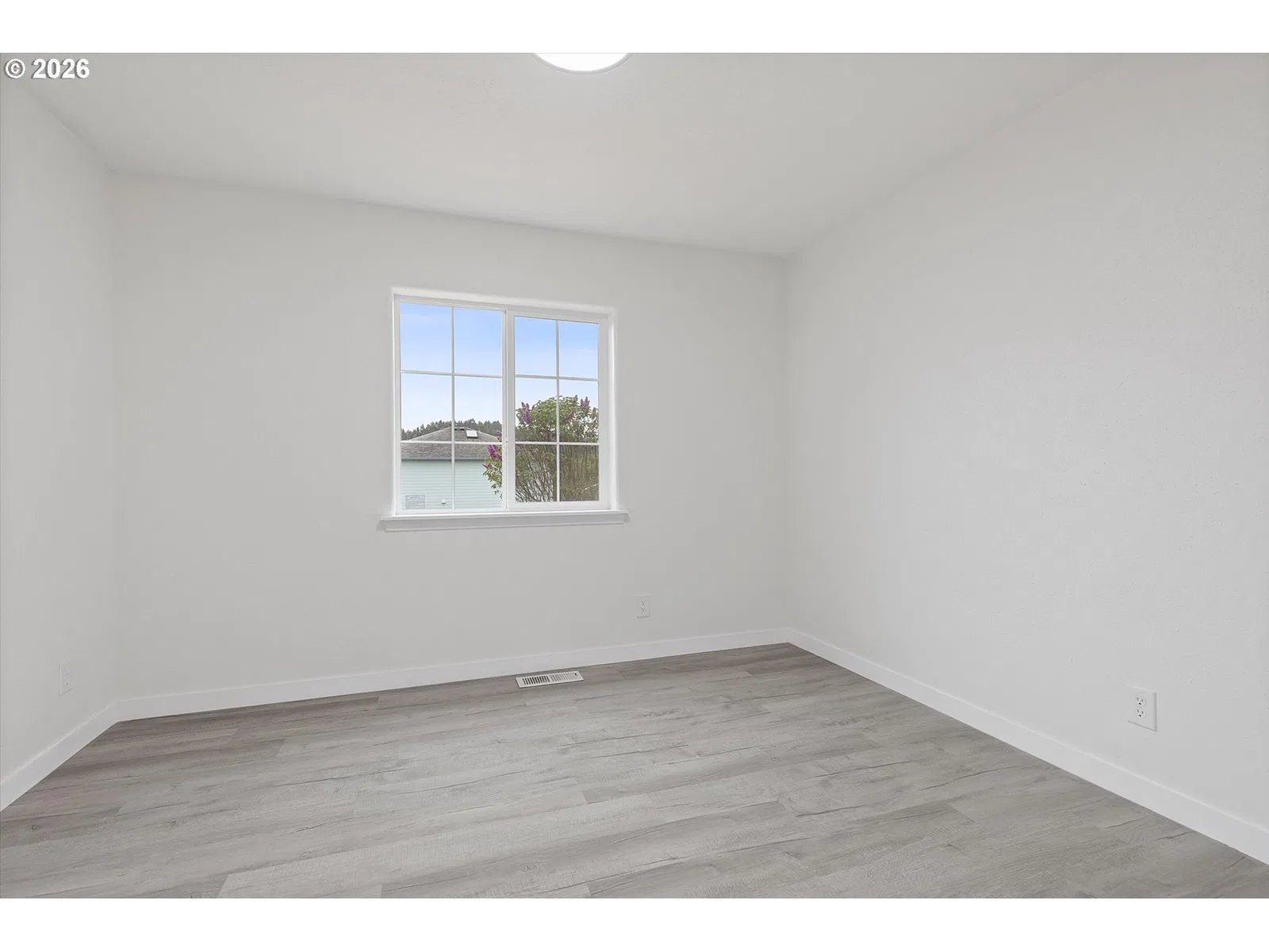 2445 NE 47th St, Lincoln City, OR 97367 — photograph 30