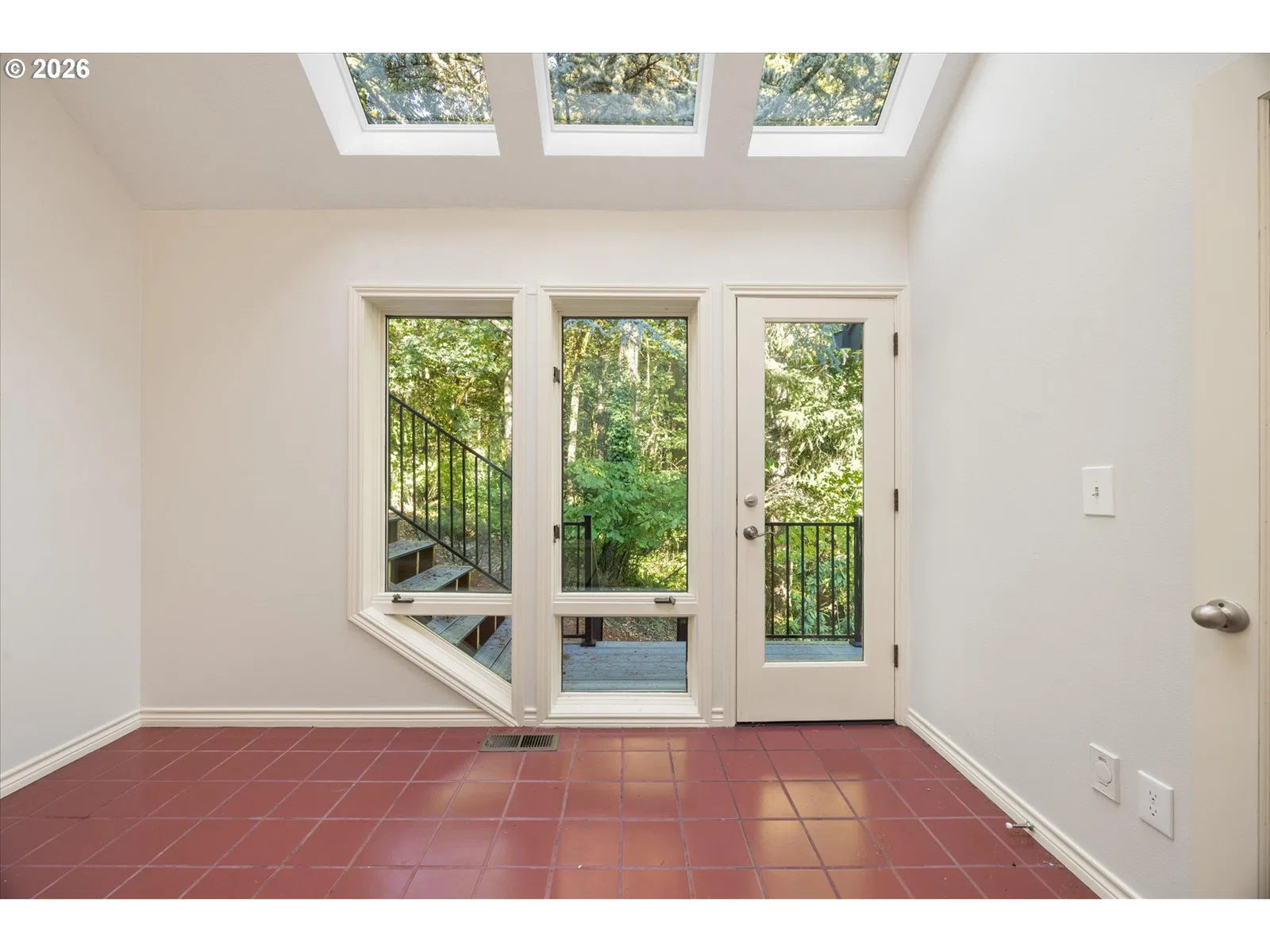 18520 Delenka Ln, Lake Oswego, OR 97034 — photograph 26