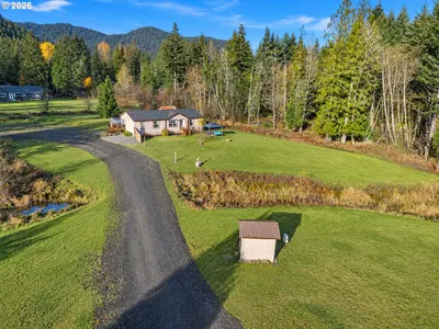 Home at 252 Blackledge Rd, Carson, Wa 98610