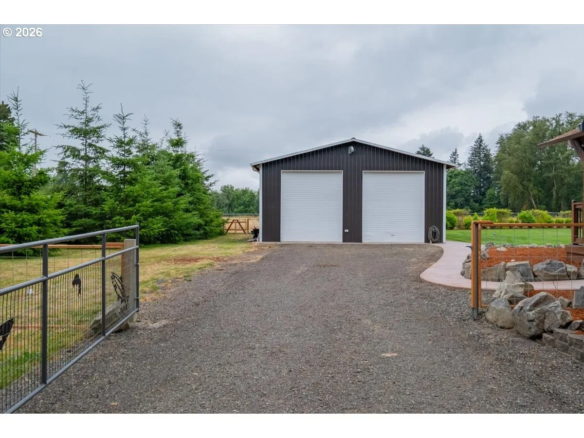 38712 River Dr, Lebanon, OR 97355 — photograph 39