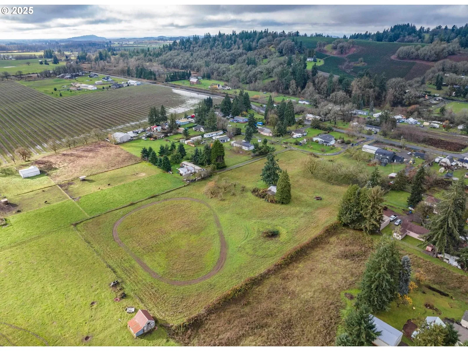 5885 D St SE, Turner, OR 97392 — photograph 11