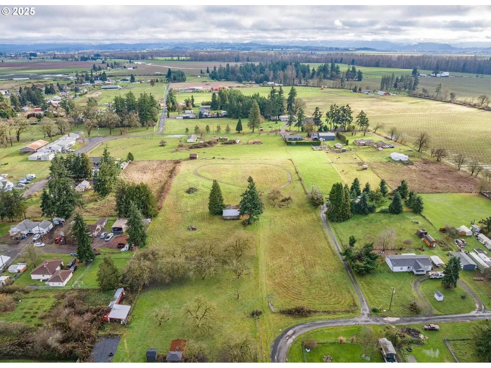 5885 D St SE, Turner, OR 97392 — photograph 7