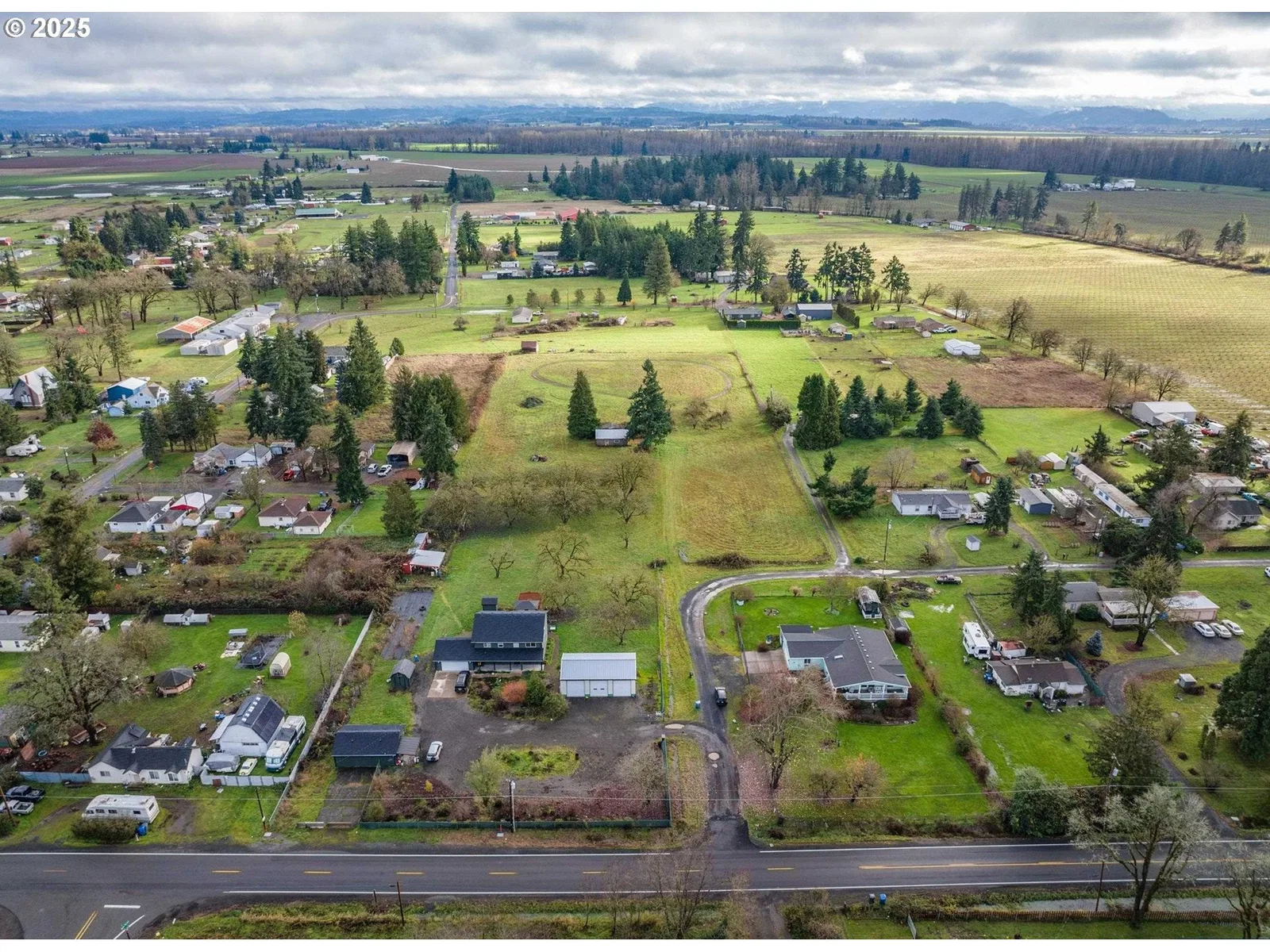 5885 D St SE, Turner, OR 97392 — photograph 8