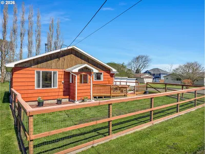Home at 92277 Youngs River Rd, Astoria, OR 97103
