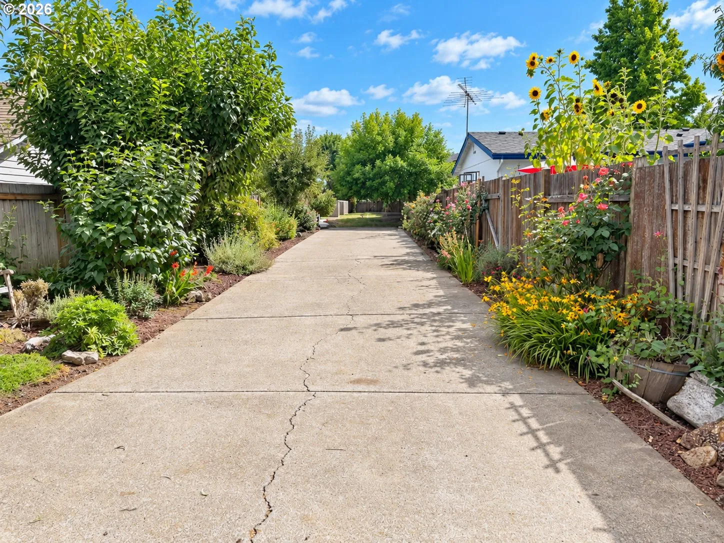 1642 SE Cortland Ave, Dallas, OR 97338 — photograph 25