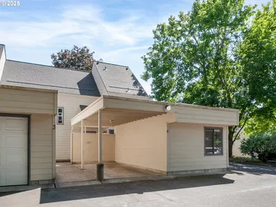 Home at 361 NE Village Squire Ave 4, Gresham, OR 97030