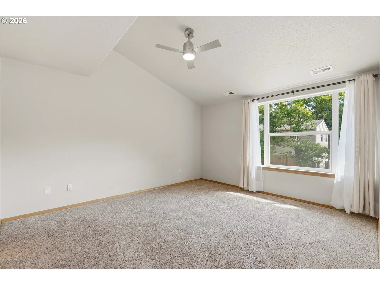 5631 SW Norris Ter, Beaverton, OR 97007 — photograph 18