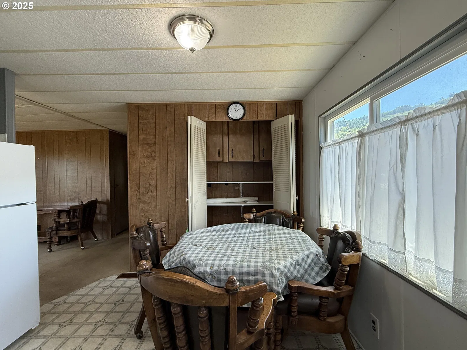 98620 Camellia Dr, Brookings, OR 97415 — photograph 11