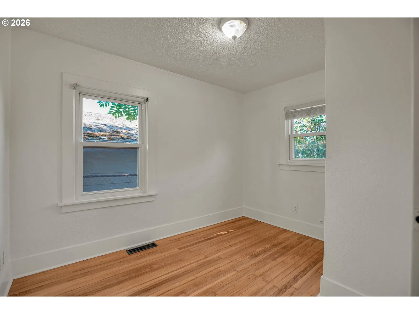 6423 SE Tolman St, Portland, OR 97206 — photograph 25