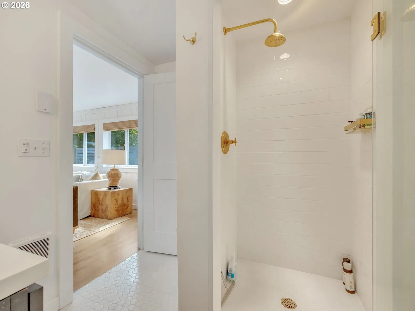 198 E Monroe St, Cannon Beach, OR 97110 — photograph 44
