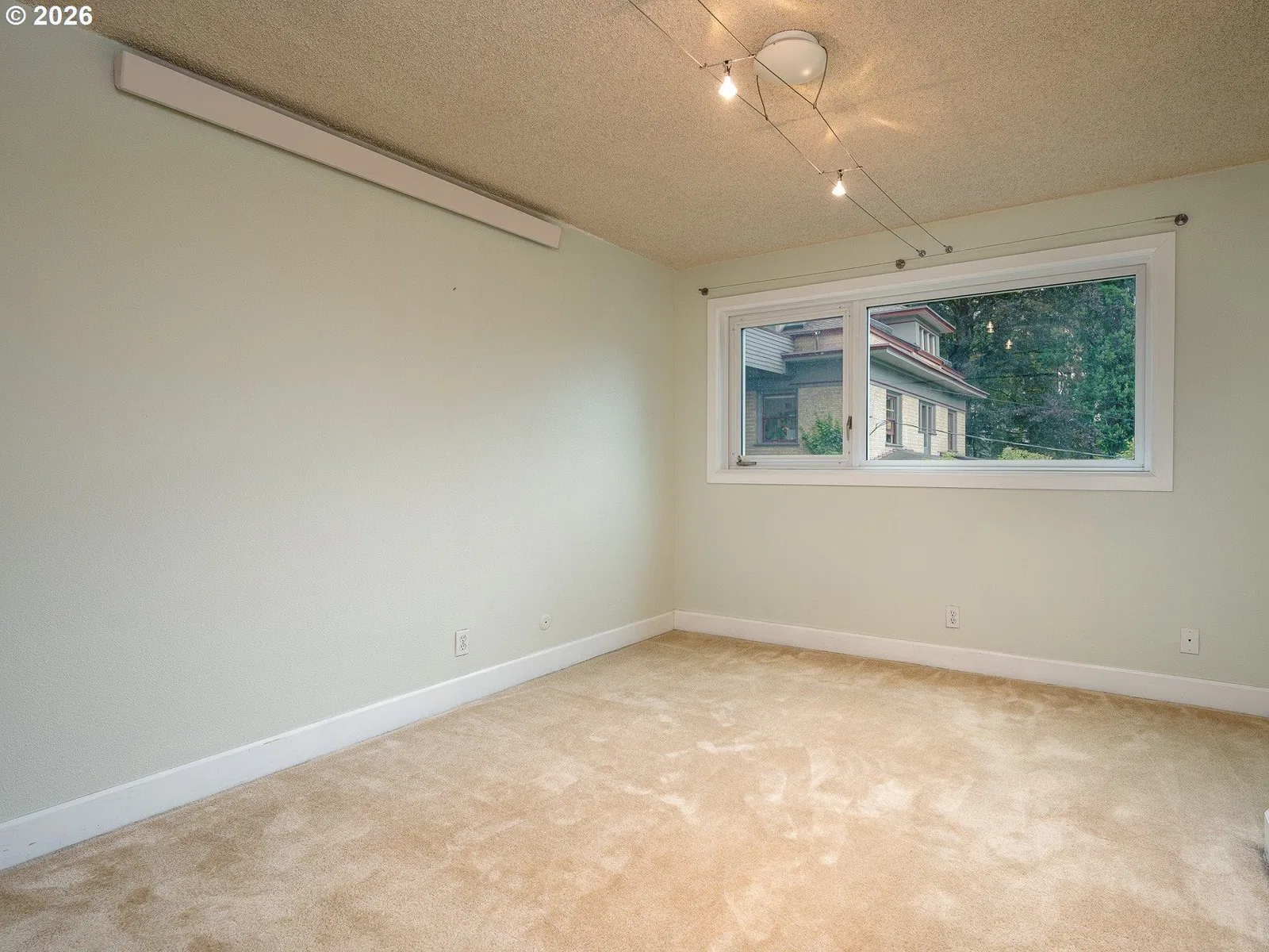2211 SW Park Pl 102, Portland, OR 97205 — photograph 18