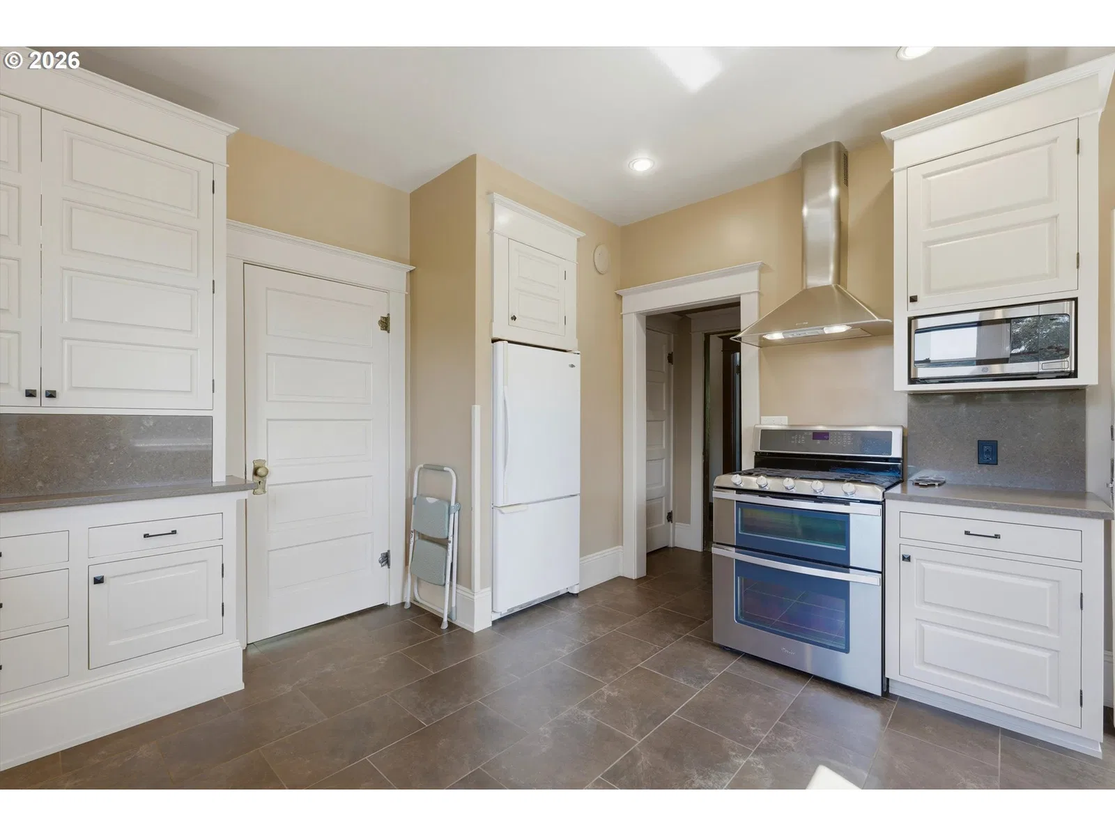 906 SE 1st St, McMinnville, OR 97128 — photograph 12
