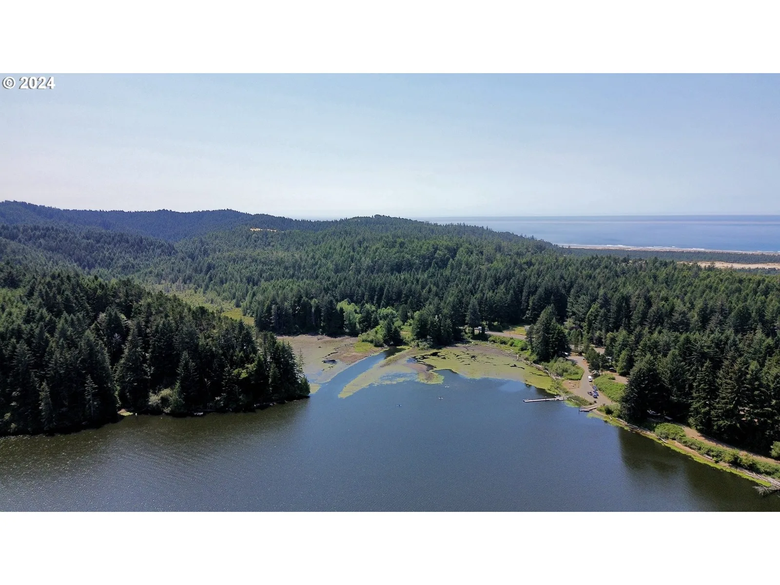 000 Tahkenitch Lake, Gardiner, OR 97441 — photograph 25