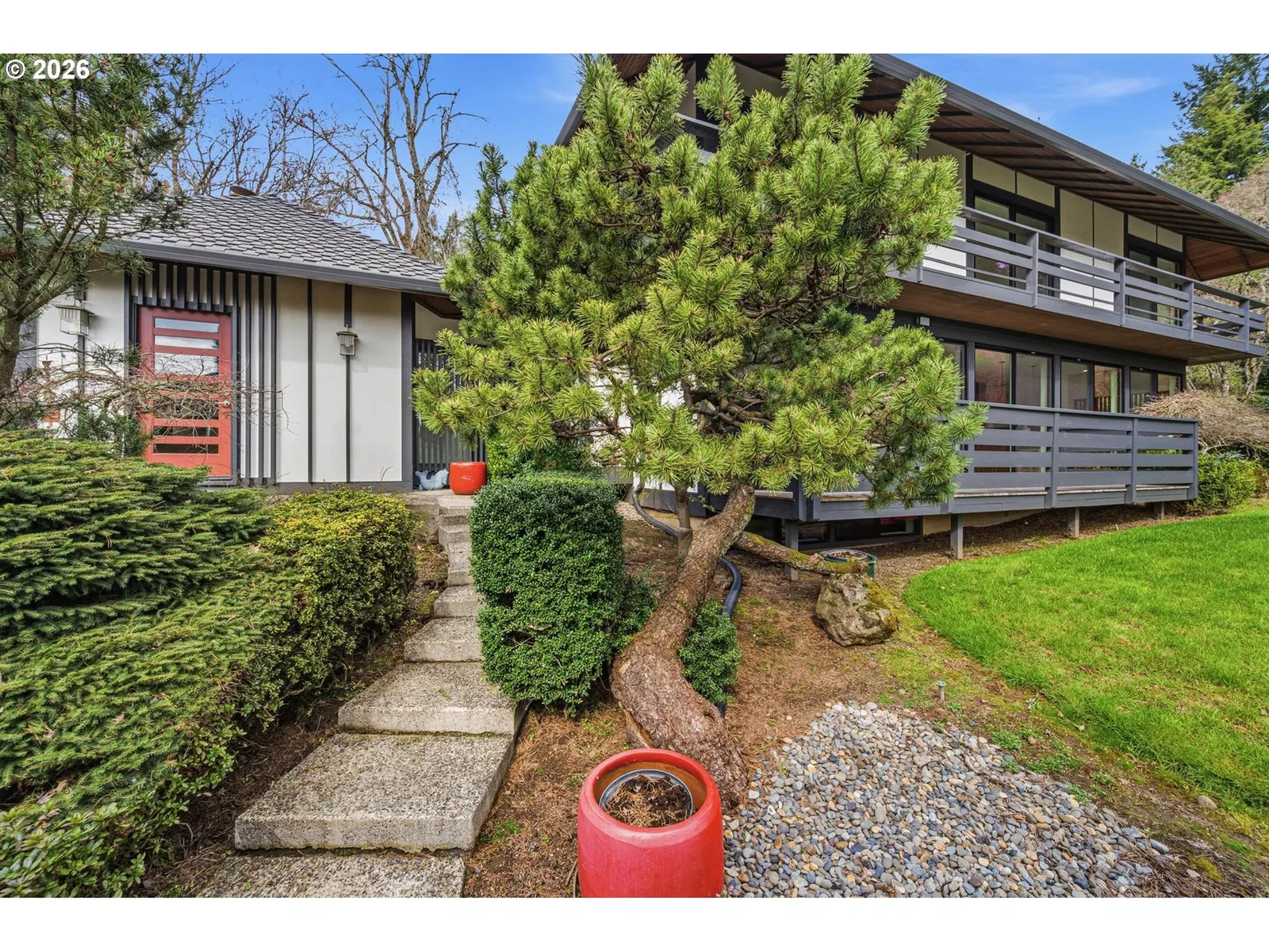 28 Monticello Dr, Lake Oswego, OR 97035 — photograph 6